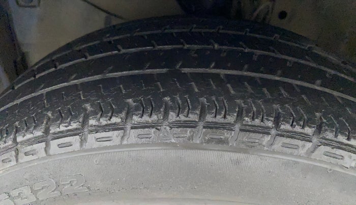 2013 Honda Amaze 1.5L I-DTEC S, Diesel, Manual, 97,892 km, Left Front Tyre Tread