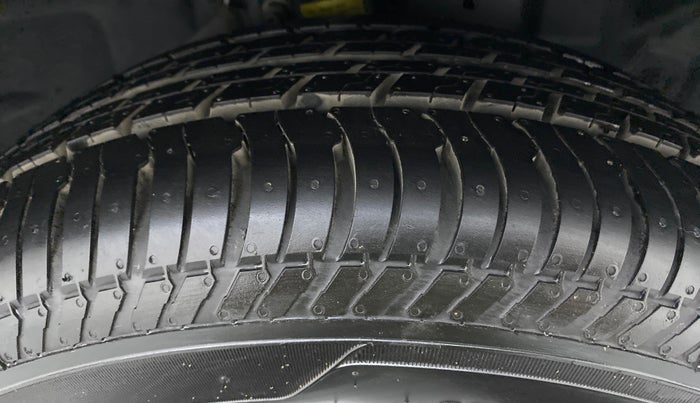 2019 Ford Ecosport 1.5TITANIUM TDCI, Diesel, Manual, 24,210 km, Right Front Tyre Tread