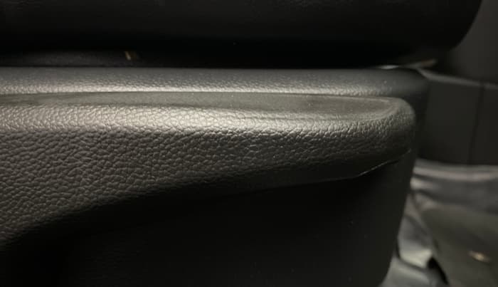2016 Hyundai Grand i10 ASTA (O) 1.2 KAPPA VTVT, Petrol, Manual, 67,481 km, Driver Side Adjustment Panel