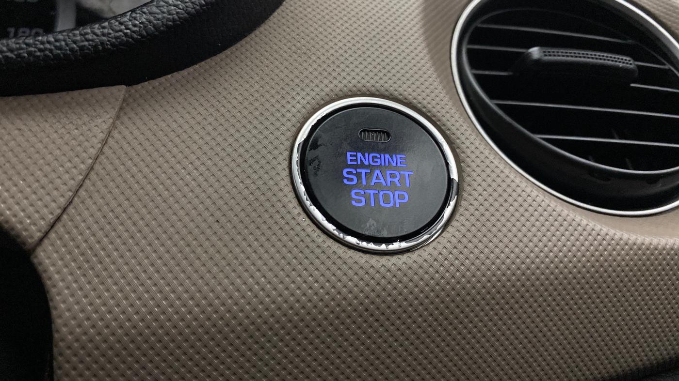 2016 Hyundai Grand i10 ASTA (O) 1.2 KAPPA VTVT, Petrol, Manual, 67,481 km, Keyless Start/ Stop Button