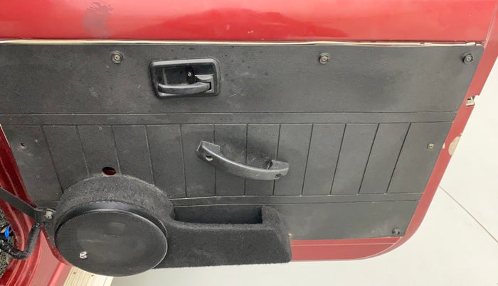 2011 Mahindra Thar CRDE 4X4 AC, Diesel, Manual, 60,803 km, Driver Side Door Panels Control