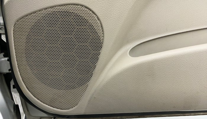 2019 Maruti Celerio ZXI D, Petrol, Manual, 10,700 km, Speaker