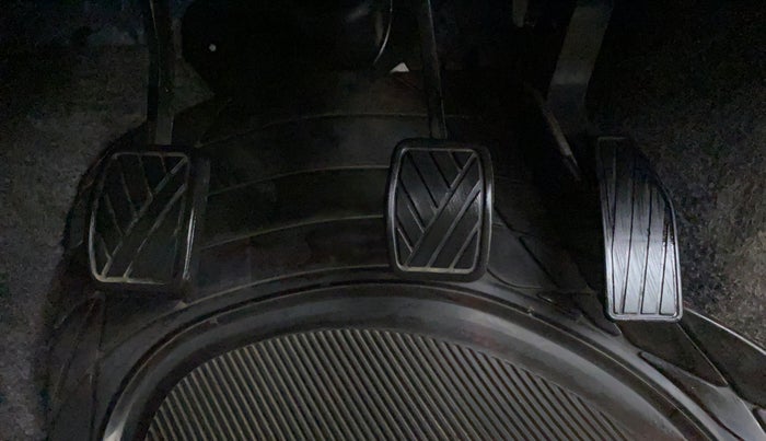 2019 Maruti Celerio ZXI D, Petrol, Manual, 10,700 km, Pedals