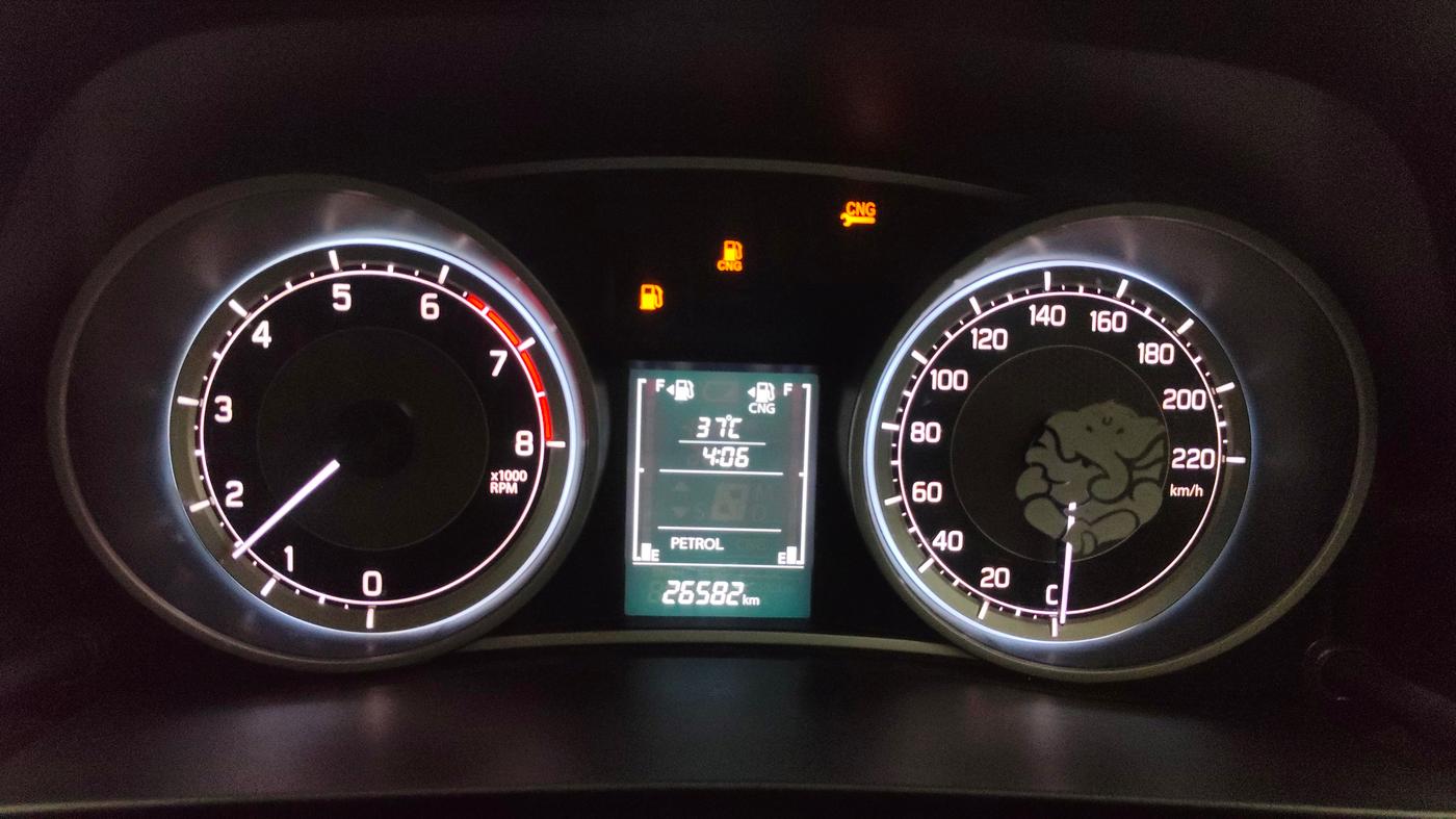 2024 Maruti Dzire ZXI CNG, CNG, Manual, 26,588 km, Odometer Image
