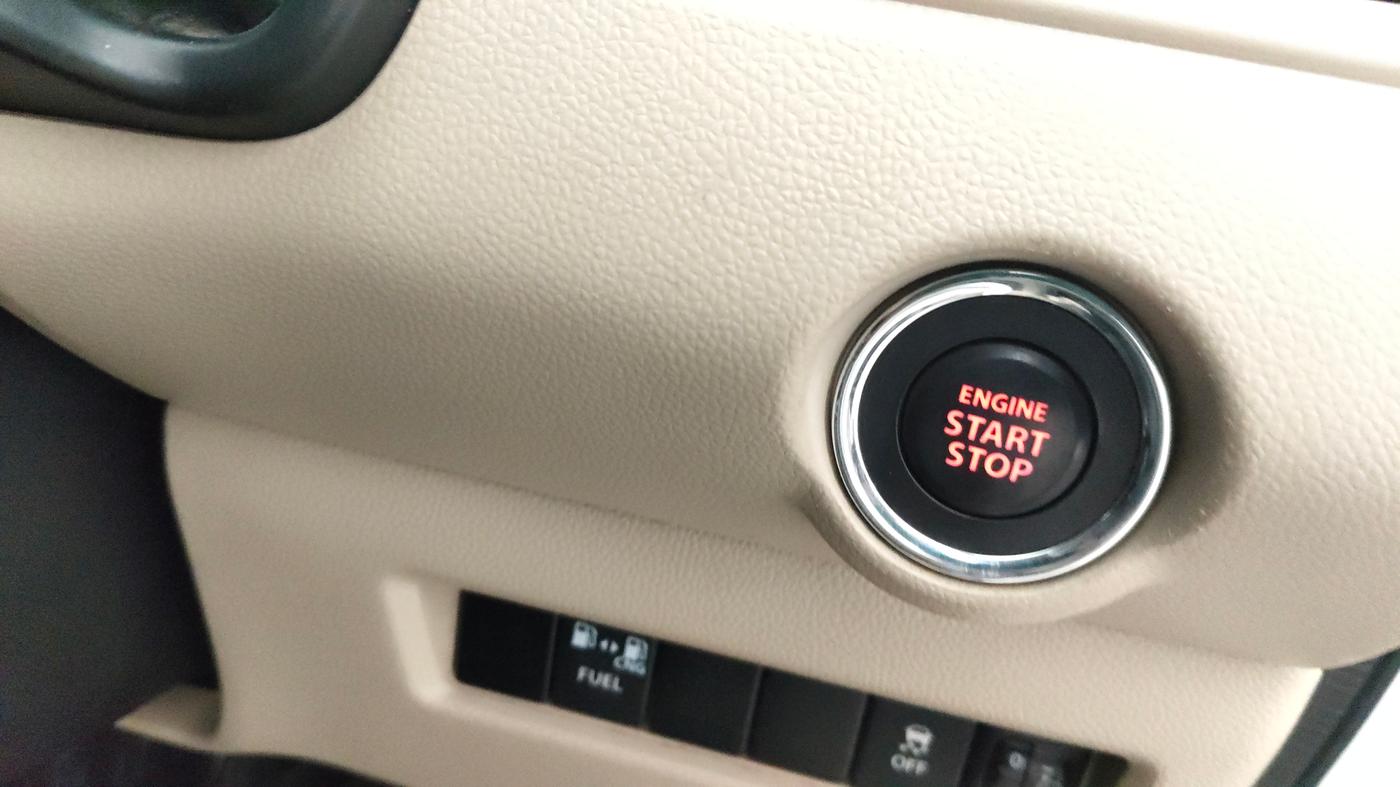 2024 Maruti Dzire ZXI CNG, CNG, Manual, 26,588 km, Keyless Start/ Stop Button