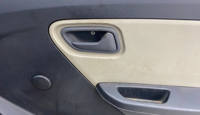 2016 Maruti Alto K10 LXI, Petrol, Manual, 85,465 km, Driver Side Door Panels Control