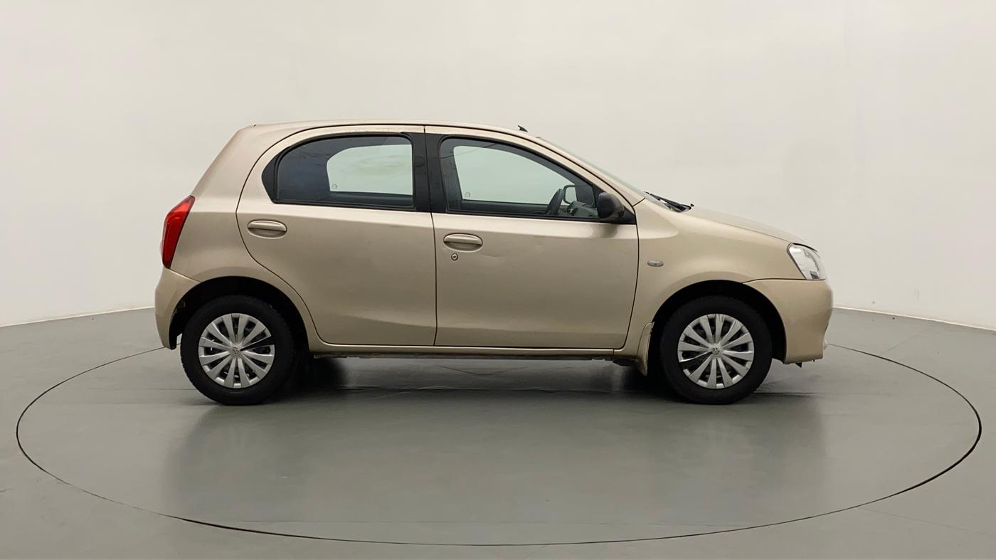 2011 Toyota Etios Liva G, Petrol, Manual, 50,056 km, Right Side