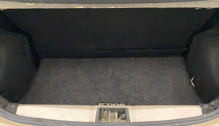 2011 Toyota Etios Liva G, Petrol, Manual, 50,056 km, Boot Inside