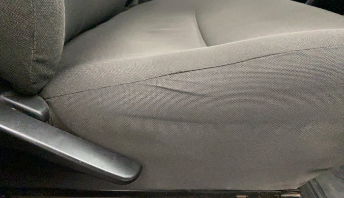 2011 Toyota Etios Liva G, Petrol, Manual, 50,056 km, Driver Side Adjustment Panel