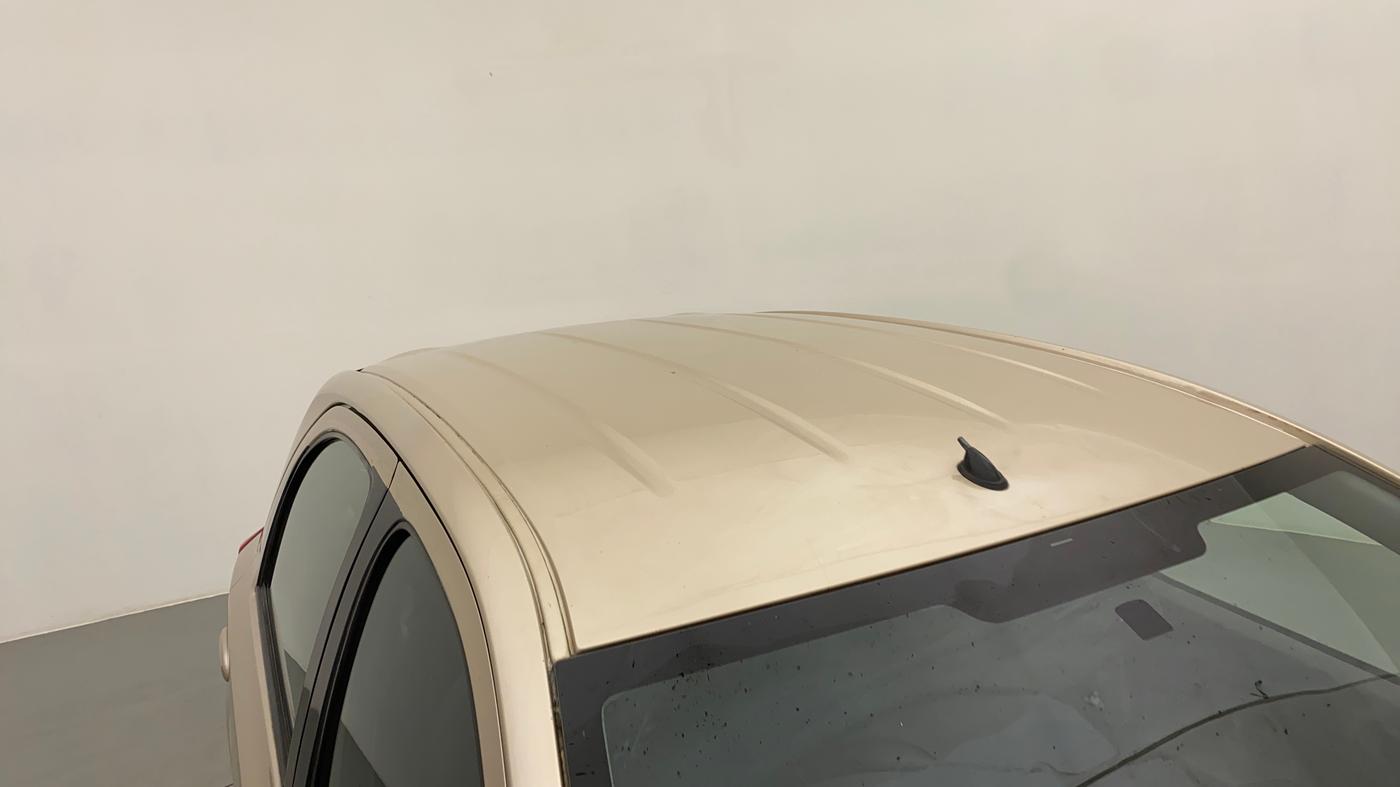 2011 Toyota Etios Liva G, Petrol, Manual, 50,056 km, Roof