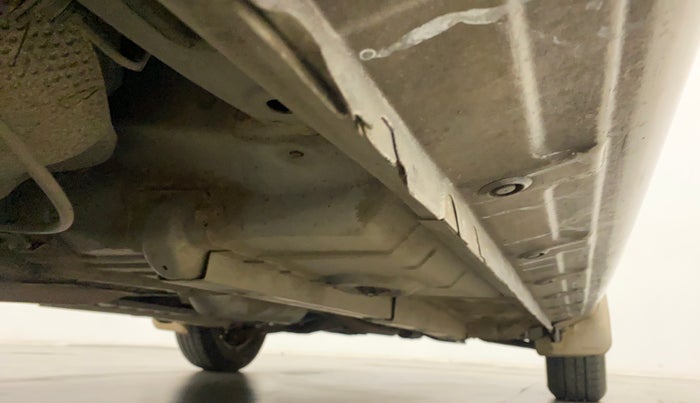 2011 Toyota Etios Liva G, Petrol, Manual, 50,056 km, Right Side Underbody