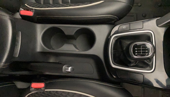 2020 KIA SELTOS HTX 1.5 PETROL, Petrol, Manual, 58,595 km, Gear Lever