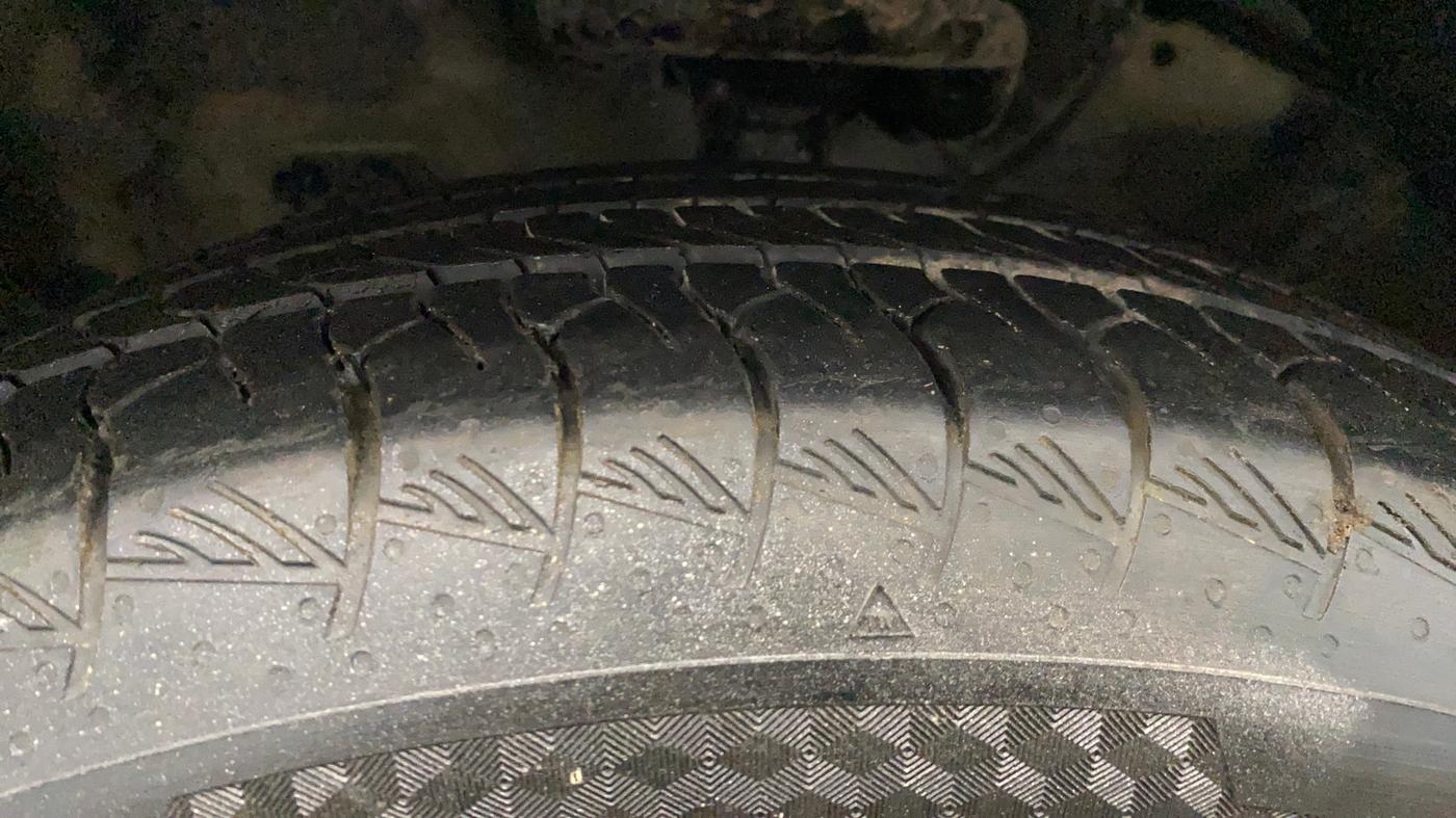 2020 KIA SELTOS HTX 1.5 PETROL, Petrol, Manual, 58,595 km, Left Front Tyre Tread