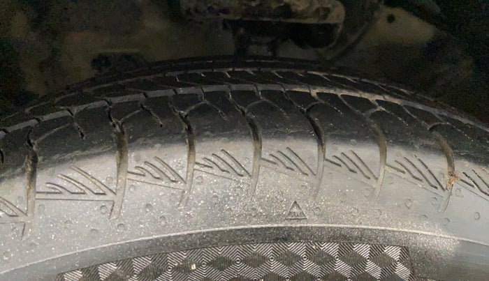 2020 KIA SELTOS HTX 1.5 PETROL, Petrol, Manual, 58,595 km, Left Front Tyre Tread