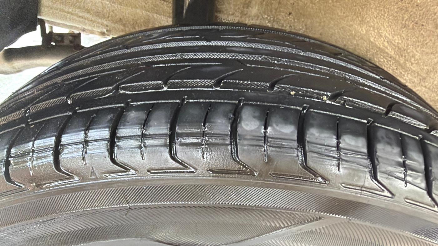 2023 Maruti IGNIS ZETA 1.2, Petrol, Manual, 28,208 km, Right Rear Tyre Tread