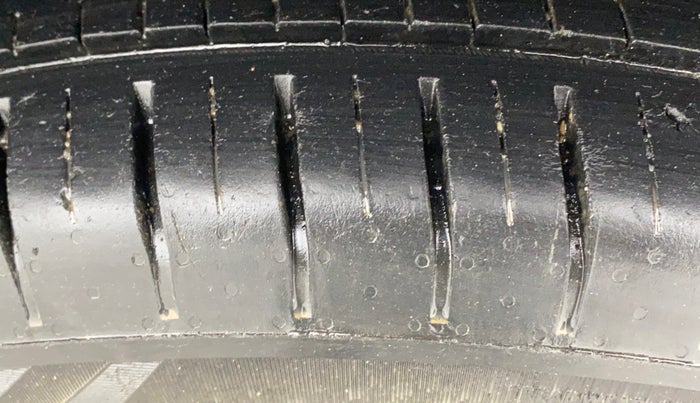 2023 Tata PUNCH ACCOMPLISHED MT, Petrol, Manual, 42,484 km, Left Rear Tyre Tread