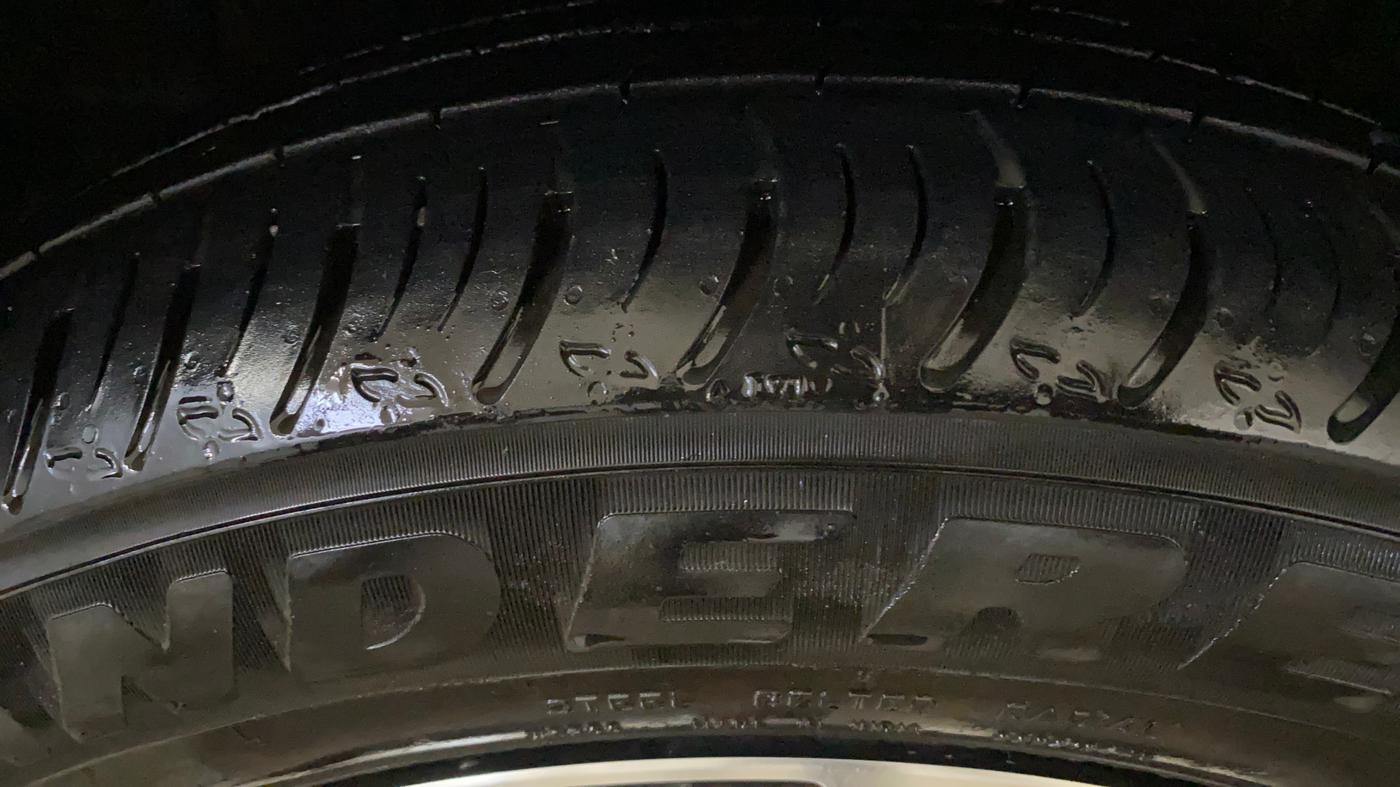 2025 Maruti XL6 ALPHA AT, Petrol, Automatic, 19,583 km, Right Rear Tyre Tread