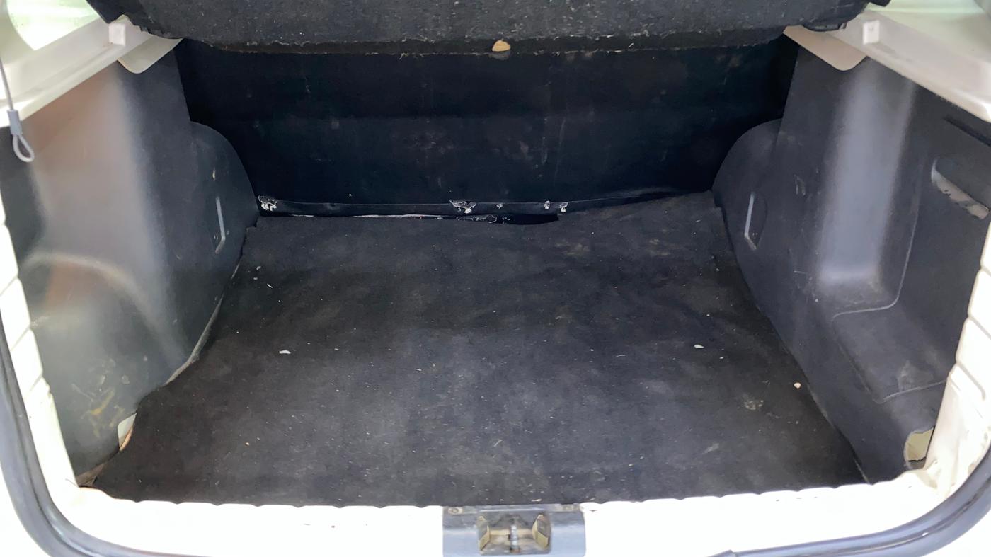 2014 Renault Duster 85 PS RXL DIESEL, Diesel, Manual, 92,271 km, Boot Inside