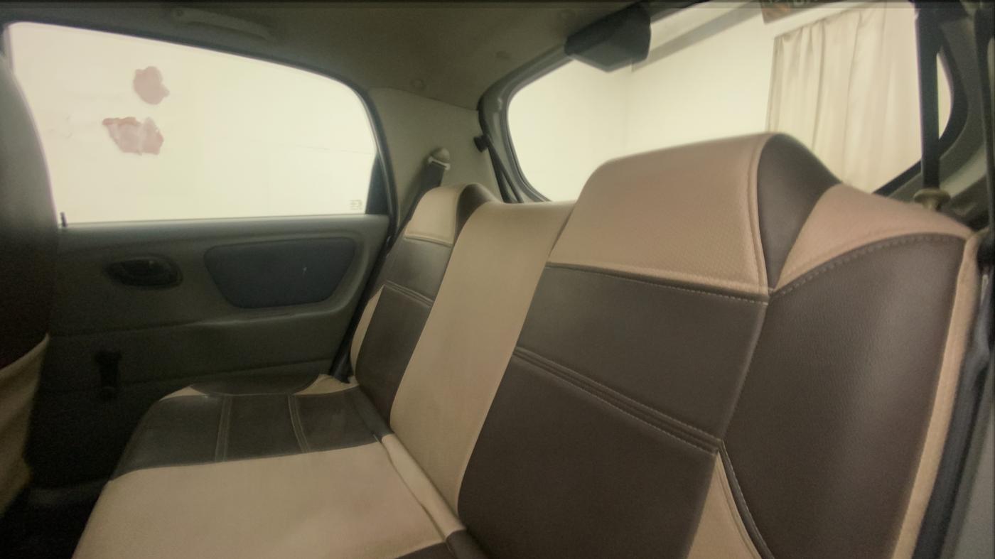 2013 Maruti Alto K10 VXI, Petrol, Manual, 74,689 km, Right Side Rear Door Cabin