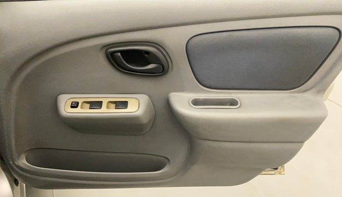 2013 Maruti Alto K10 VXI, Petrol, Manual, 74,689 km, Driver Side Door Panels Control
