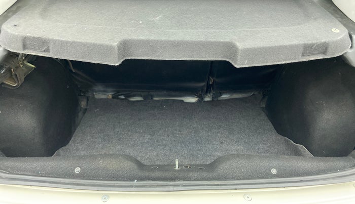 2014 Fiat Grand Punto DYNAMIC 1.3, Diesel, Manual, 64,659 km, Boot Inside