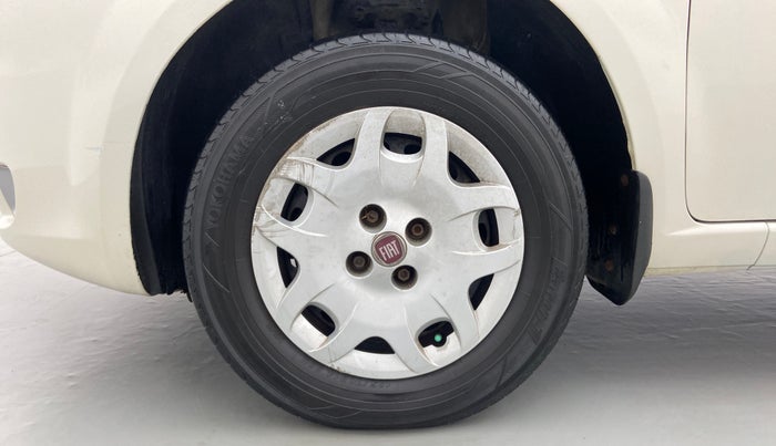 2014 Fiat Grand Punto DYNAMIC 1.3, Diesel, Manual, 64,659 km, Left Front Wheel