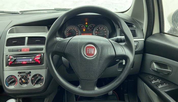 2014 Fiat Grand Punto DYNAMIC 1.3, Diesel, Manual, 64,659 km, Steering Wheel Close Up