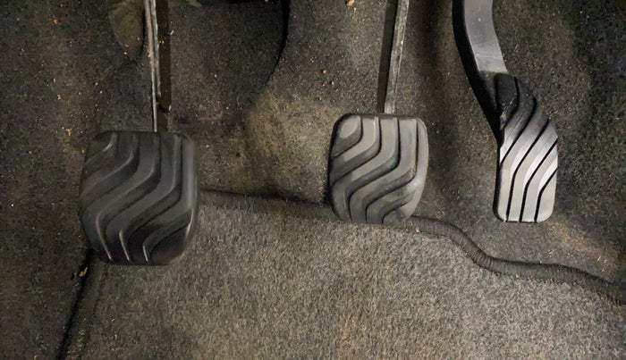 2019 Datsun Redi Go A, Petrol, Manual, 19,775 km, Pedals