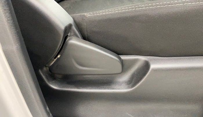 2019 Datsun Redi Go A, Petrol, Manual, 19,775 km, Driver Side Adjustment Panel