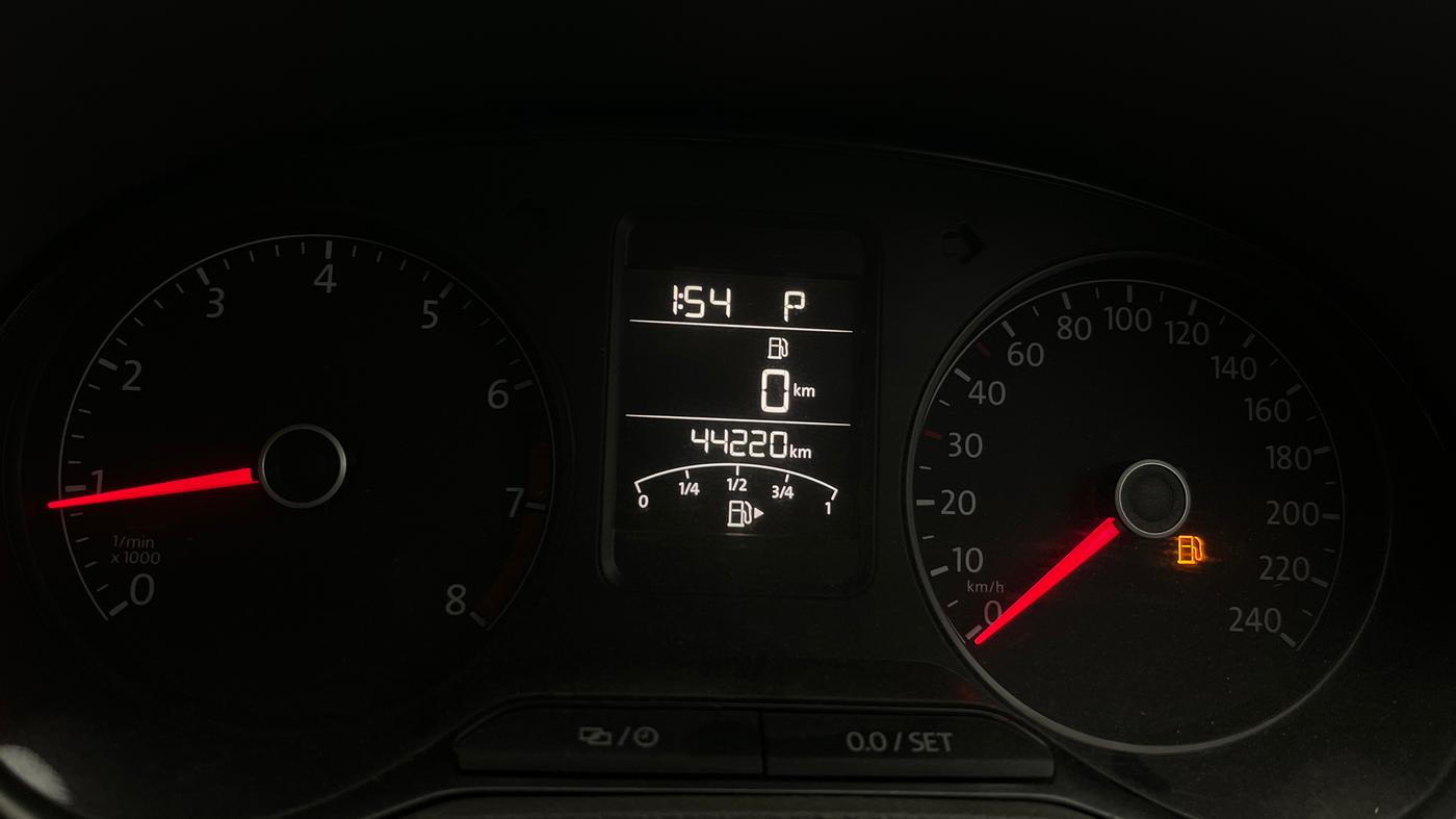 2016 Volkswagen Vento HIGHLINE PETROL AT, Petrol, Automatic, 44,167 km, Odometer Image