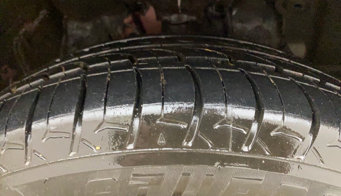 2019 Hyundai Elite i20 SPORTZ PLUS 1.2, Petrol, Manual, 57,954 km, Right Front Tyre Tread