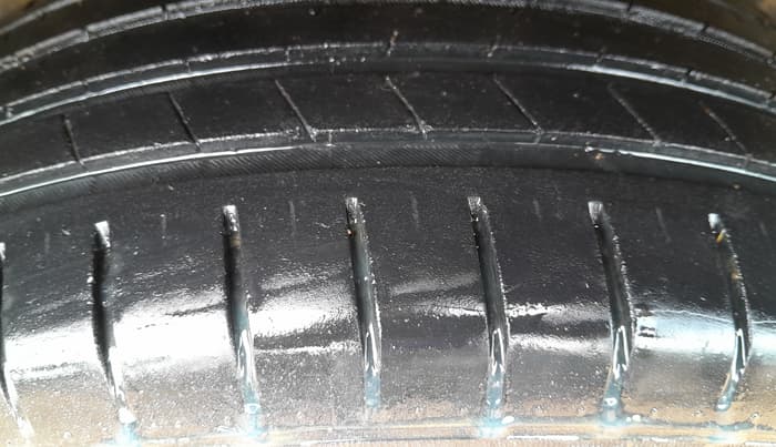 2023 Maruti Baleno ALPHA 1.2 AGS, Petrol, Automatic, 65,327 km, Right Rear Tyre Tread