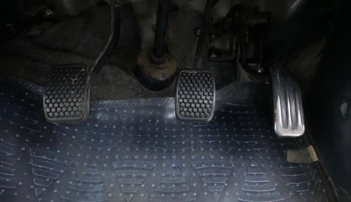 2017 Maruti Eeco 5 STR, Petrol, Manual, 31,809 km, Pedals