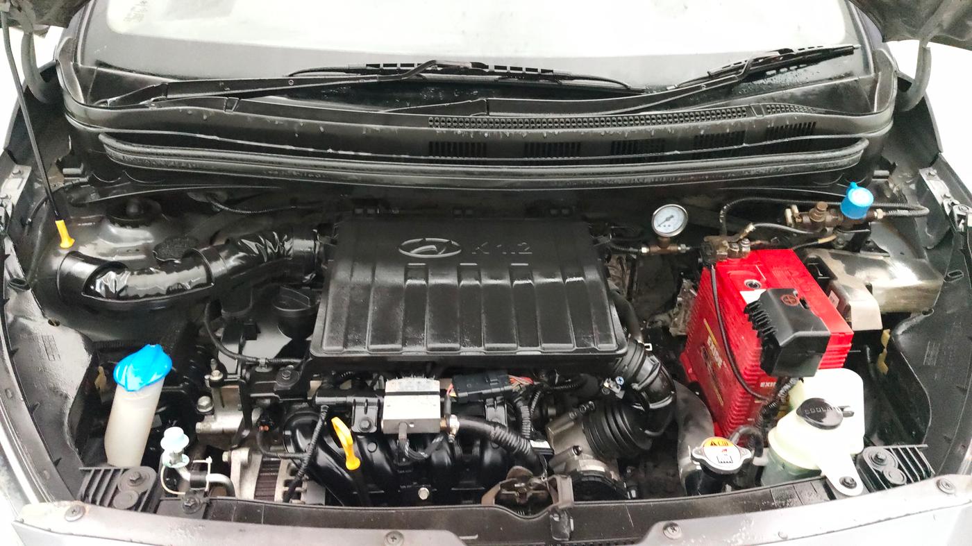 2019 Hyundai Xcent S 1.2, CNG, Manual, 50,187 km, Engine View