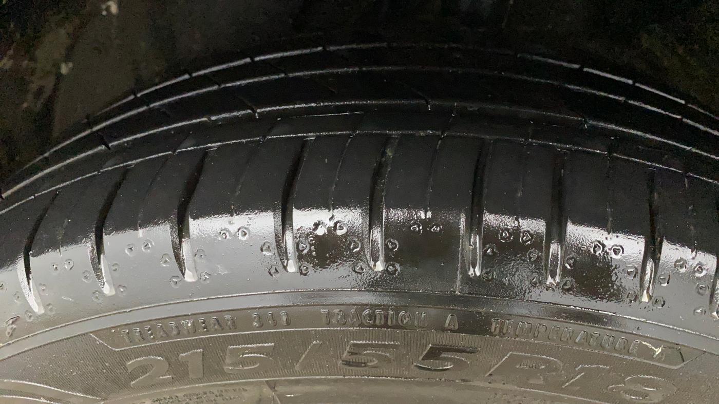 2023 MG HECTOR SHARP 1.5 PETROL CVT, Petrol, Automatic, 12,257 km, Left Front Tyre Tread