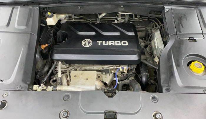 2023 MG HECTOR SHARP 1.5 PETROL CVT, Petrol, Automatic, 12,146 km, Engine View