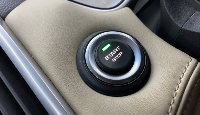 2023 MG HECTOR SHARP 1.5 PETROL CVT, Petrol, Automatic, 12,146 km, Keyless Start/ Stop Button