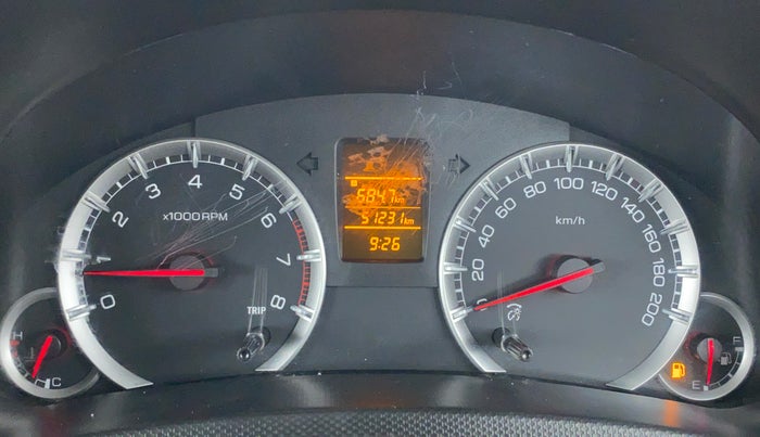2017 Maruti Swift VXI OPT, CNG, Manual, 51,724 km, Odometer Image