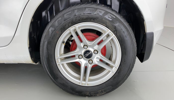 2017 Maruti Swift VXI OPT, CNG, Manual, 51,724 km, Left Rear Wheel