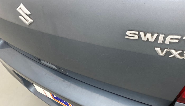 2010 Maruti Swift VXI D, Petrol, Manual, 62,554 km, Dicky (Boot door) - Minor scratches