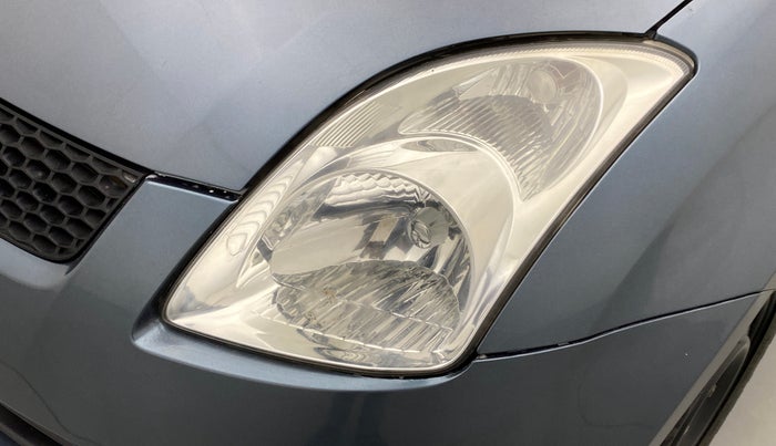 2010 Maruti Swift VXI D, Petrol, Manual, 62,554 km, Left fender Indicator light - Not working