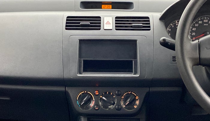 2010 Maruti Swift VXI D, Petrol, Manual, 62,554 km, Air Conditioner