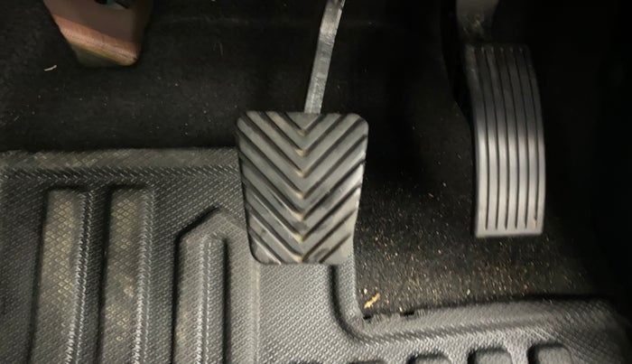 2022 KIA SONET HTX 1.0 IMT, Petrol, Manual, 16,388 km, Pedals