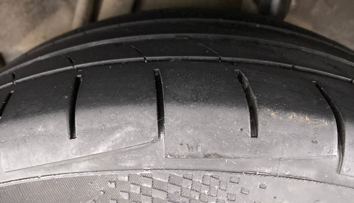 2017 Honda WR-V 1.5 i-DTEC VX MT, Diesel, Manual, 96,792 km, Left Rear Tyre Tread