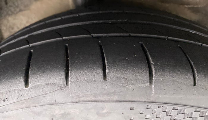 2017 Honda WR-V 1.5 i-DTEC VX MT, Diesel, Manual, 96,792 km, Right Rear Tyre Tread