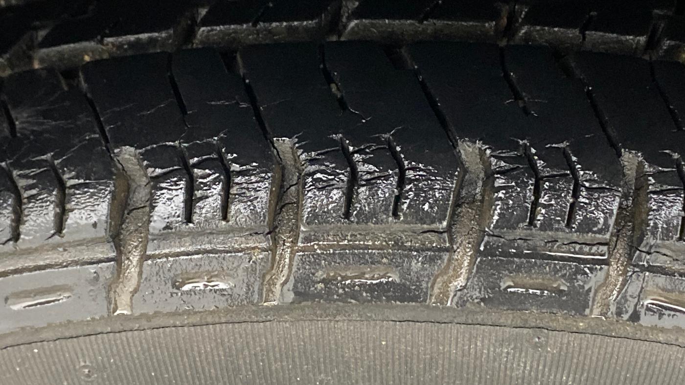 2017 Maruti Alto K10 VXI, Petrol, Manual, 12,177 km, Right Rear Tyre Tread