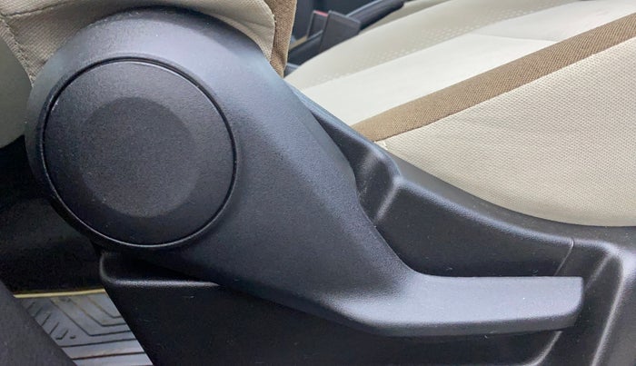 2021 Maruti New Wagon-R VXI (O) 1.2 AMT, Petrol, Automatic, 29,524 km, Driver Side Adjustment Panel