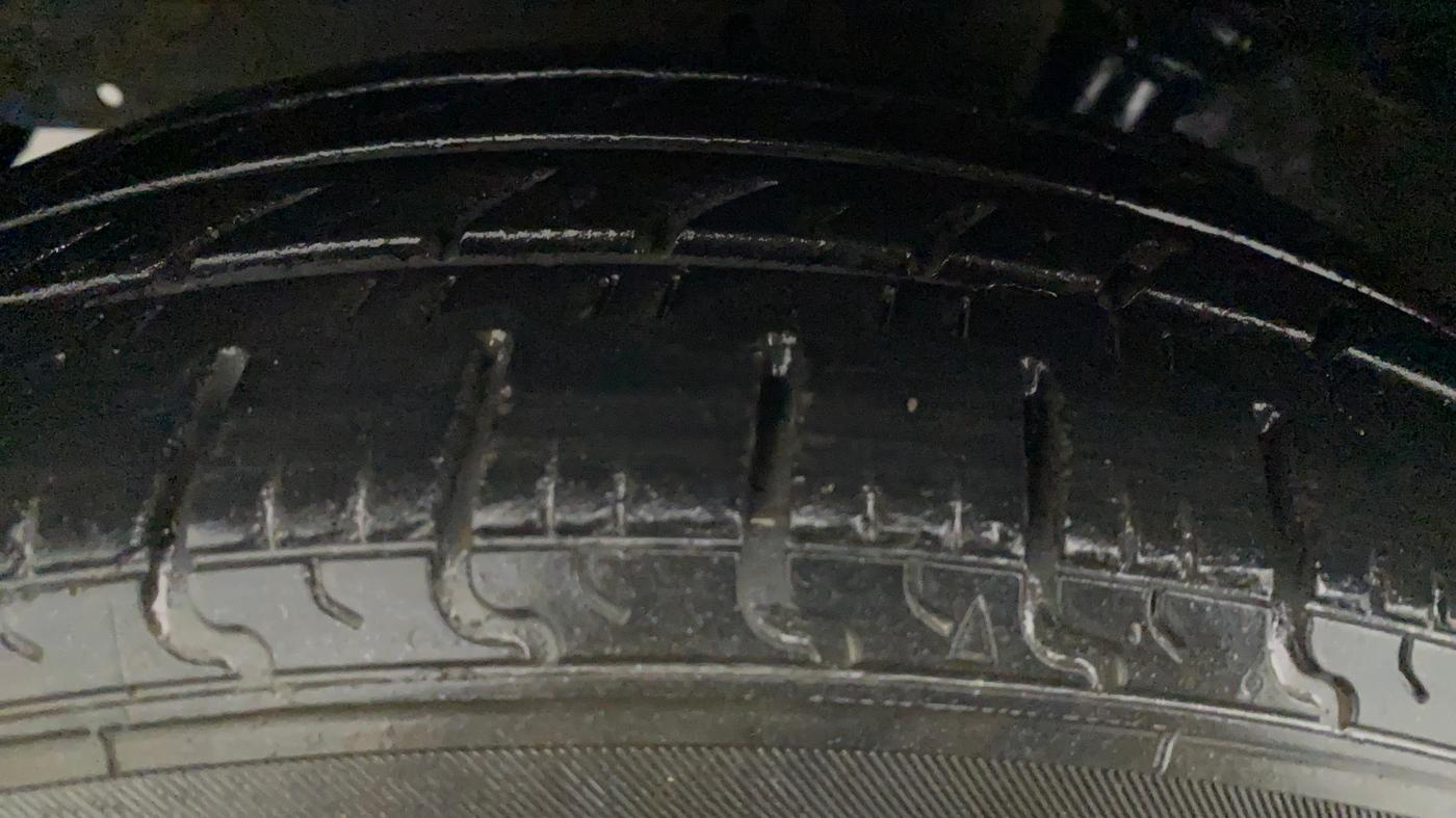 2017 Maruti Celerio VXI CNG, CNG, Manual, 78,936 km, Right Rear Tyre Tread