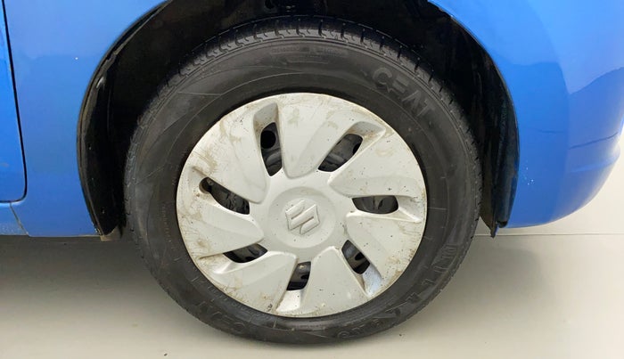 2017 Maruti Celerio VXI CNG, CNG, Manual, 78,936 km, Right Front Wheel