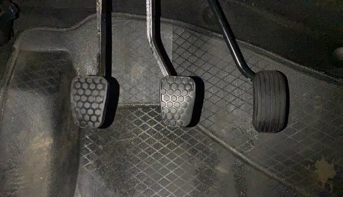 2019 Tata Tiago XZ PLUS PETROL, CNG, Manual, 63,290 km, Pedals